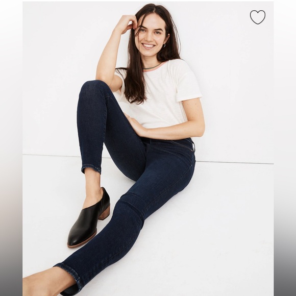 Madewell 9" Mid-Rise Skinny Jeans in Orland Wash: TENCEL™ Denim Edition, Size 29 - Picture 6 of 17